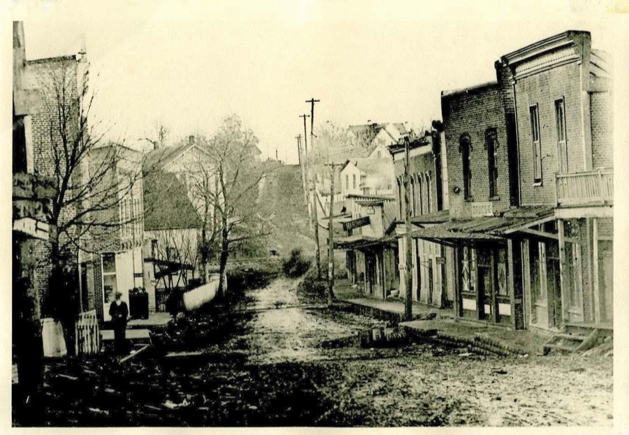 Vine Grove Looking East on Main Street 1900